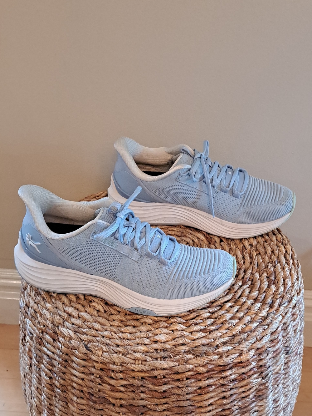 Kuru Womens Atom 2 Performance Mist Blue Knit Walking/Athletic Sneakers 10Wide